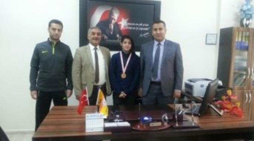 Zhl &Ouml;ğrencisi Bal, Judo İl Birincisi Oldu