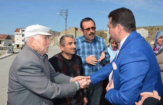 Başkan Bakıcı Yediler Mahallesi’ndeki Park Alanında İncelemelerde Bulundu