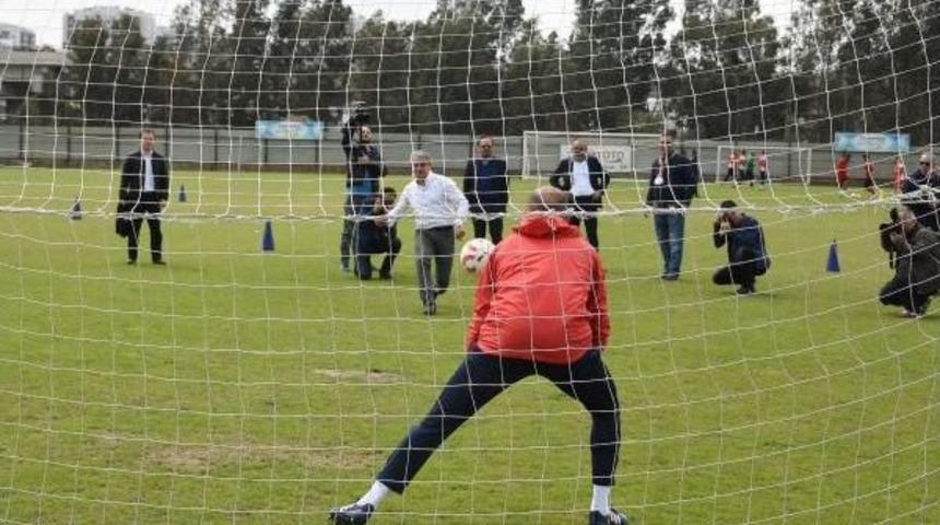 Karşıyaka'ya Destek