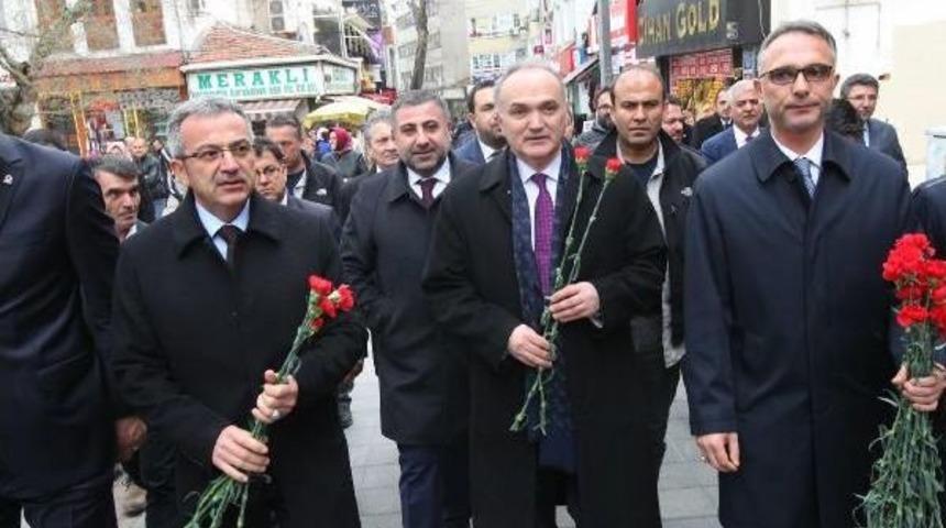 Bakan &Ouml;zl&uuml;: B&uuml;y&uuml;me Artarak Devam Edecek (2)