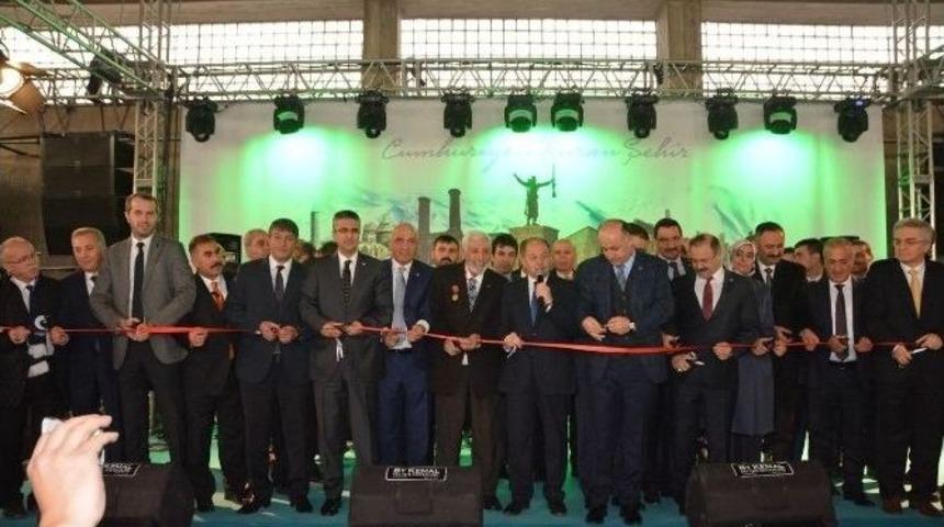 Atat&uuml;rk &Uuml;niversitesi, Erzurum Tanıtım G&uuml;nleri&rsquo;nde Yoğun İlgi G&ouml;rd&uuml;