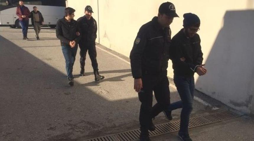 Sakarya&rsquo;da Fet&ouml;&rsquo;n&uuml;n &rsquo;abileri&rsquo; Adliyeye Sevk Edildi