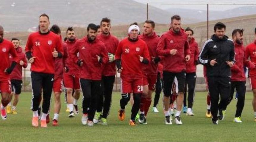 Sivasspor'da Manisaspor Mesaisi