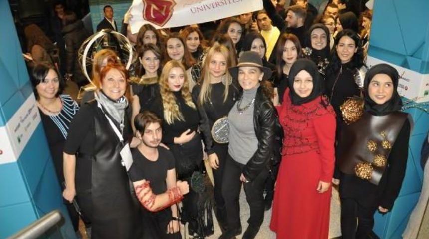 İnovasyon Haftası&rsquo;Nda &Uuml;niversitelilerden Defile