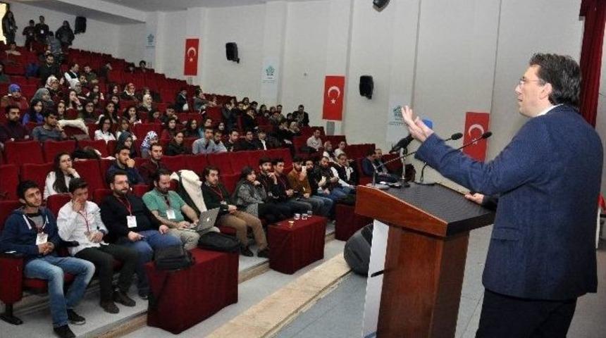 Ne&uuml;&rsquo;de Devfest Etkinlikleri&rsquo;nin 4&rsquo;nc&uuml;s&uuml; Ger&ccedil;ekleştirildi