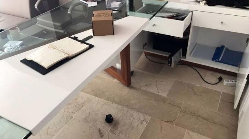 (&ouml;zel Haber) Sultanbeyli&rsquo;de İş Yerlerinden Hırsızlık G&uuml;venlik Kamerasında