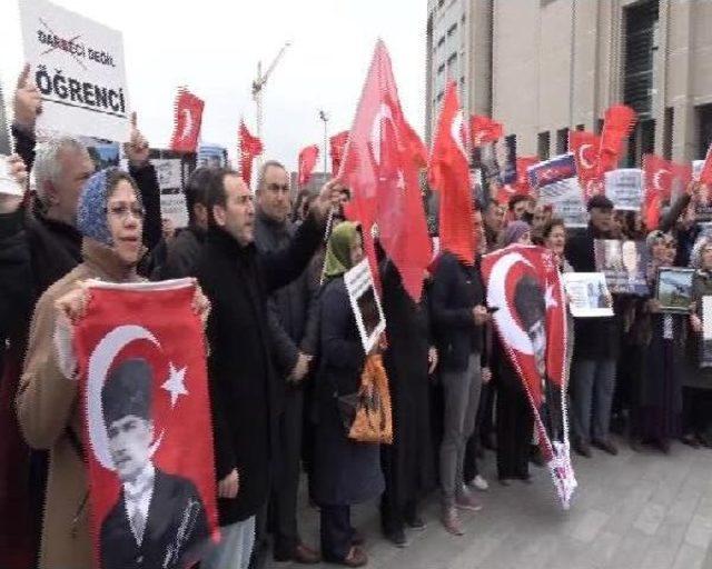 Tutuklu Hava Harp Okulu Öğrencilerinin Aileleri Eylem Yaptı