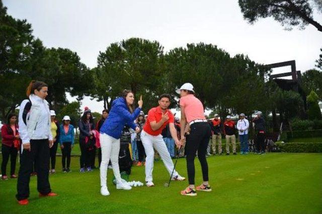 İşitme Engelli Golf Takımı Belek'te Kampa Girdi