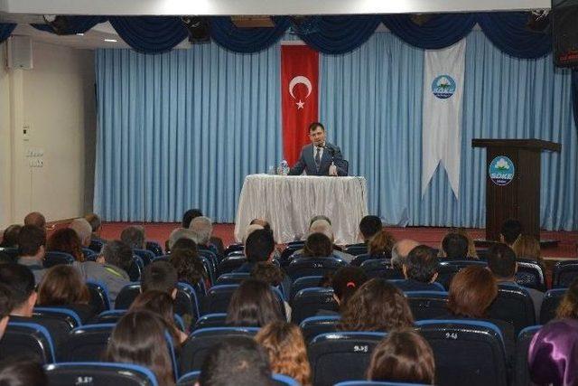 Söke’de İnsan Hakları Konferansı