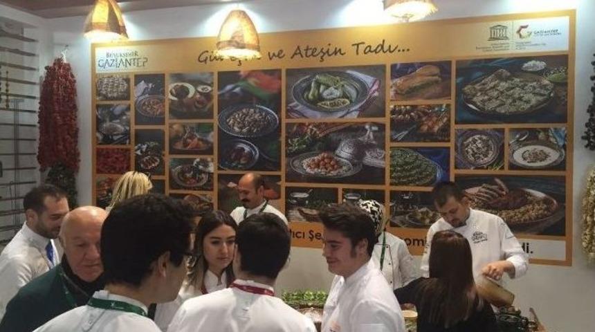 &Uuml;nl&uuml; Şefler Gastronomi Turizmi Kongresinde