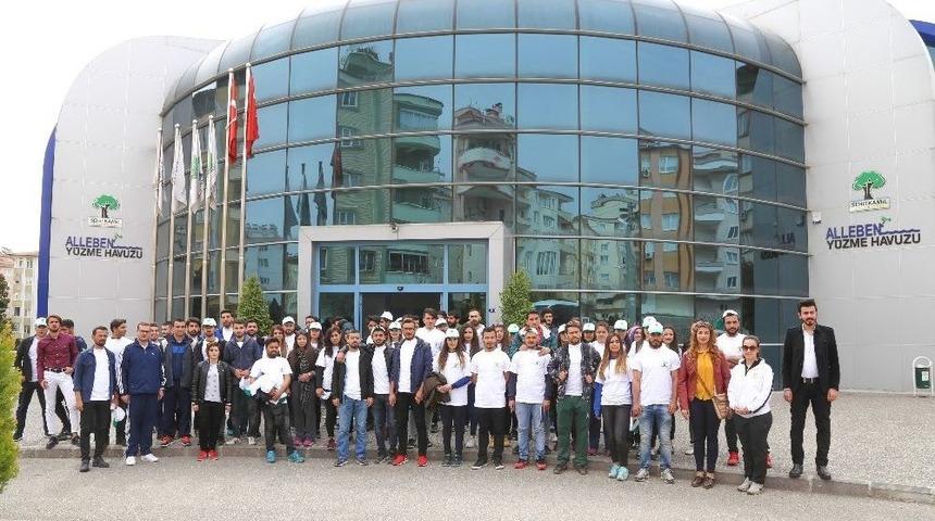 Fadıloğlu, Gen&ccedil;lerle Buluştu