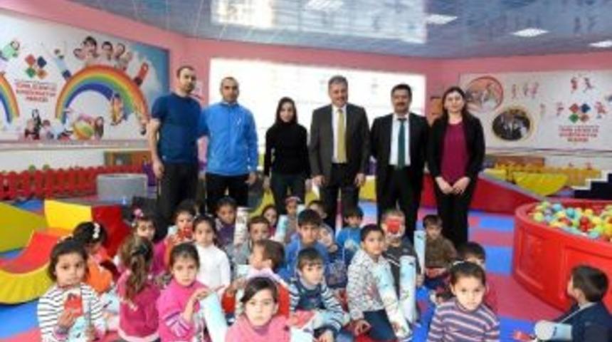 Cemal Aslan Eğitim Merkezi 300 Suriyeli &Ccedil;ocuğu Misafir Etti