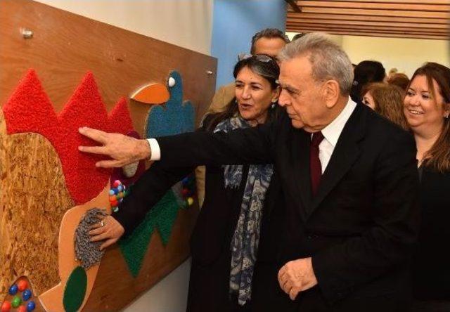 İzmir de engelli Farkındalık Merkezi Açıldı 1