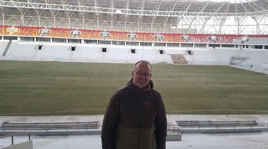 Yeni Malatyaspor Teknik Heyeti Yeni Stadı Gezdi