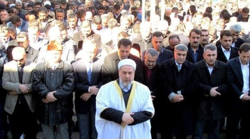 Halep&rsquo;te &Ouml;lenler İ&ccedil;in Gıyabi Cenaze Namazı