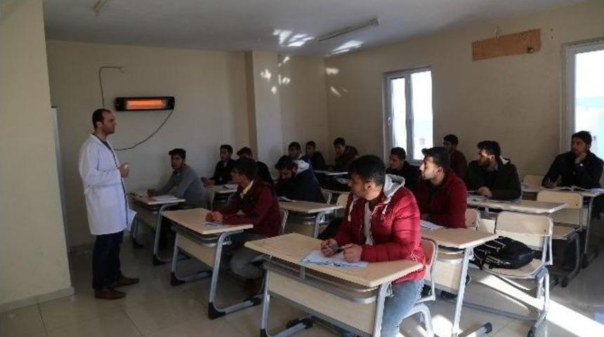 Haliliye Belediyesinin Et&uuml;t Merkezine Yoğun İlgi