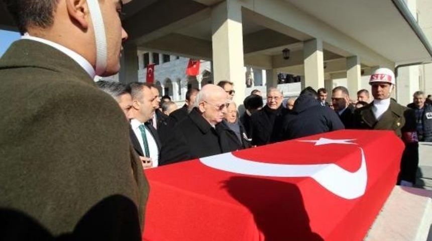 Tbmm Eski Başkanı İsmet Sezgin, Kocatepe Camii'nden Uğurlandı