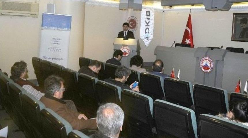 Dış Ticaret Bilgilendirme Semineri Yapıldı