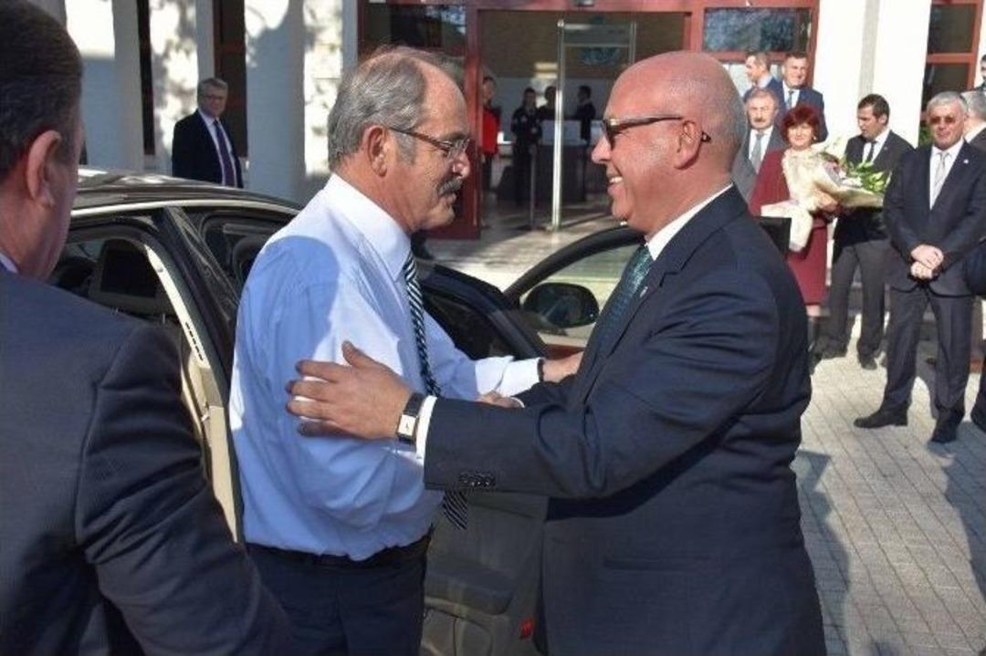 Yılmaz B&uuml;y&uuml;kerşen S&uuml;leymanpaşa&rsquo;da