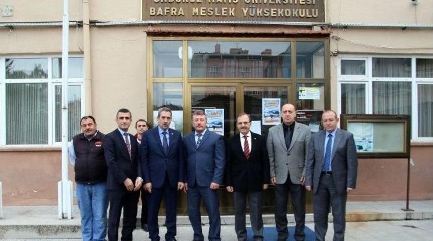 Bafra &Uuml;niversite İ&ccedil;in Kenetlendi