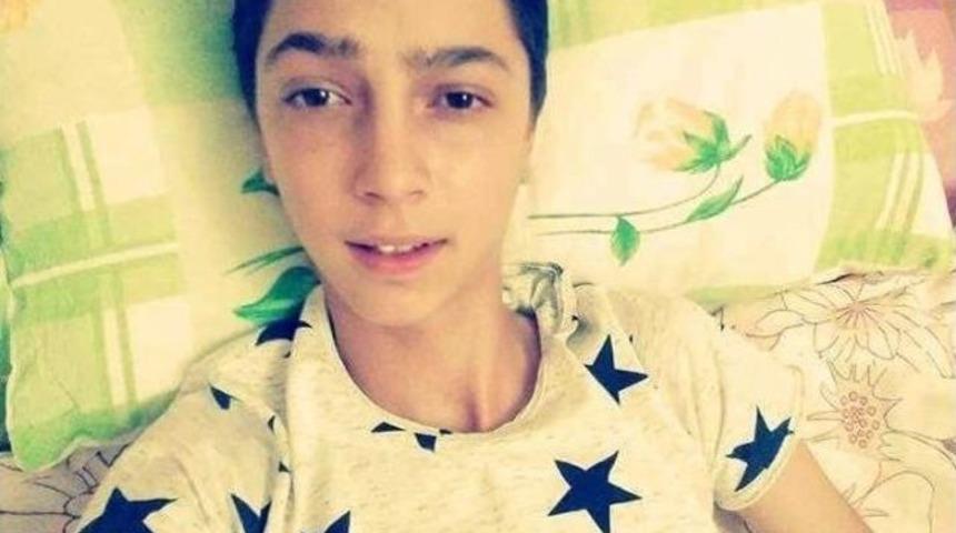 İşitme Kaybı İ&ccedil;in Gittiği Hastanede Geniz Kanseri Olduğunu &Ouml;ğrendi