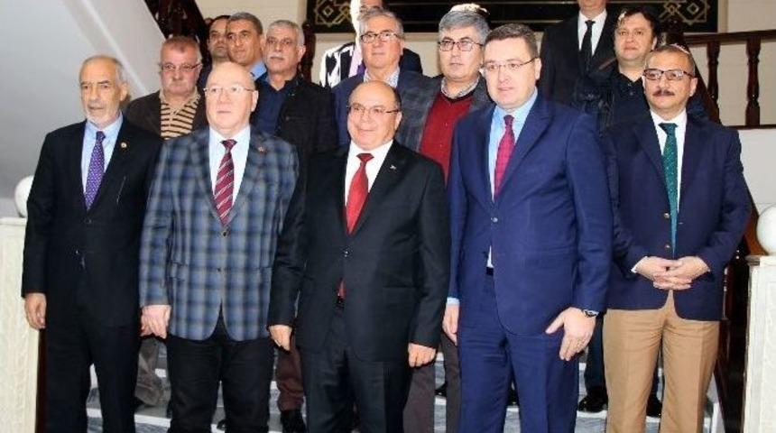 T&uuml;rkiye Gazeteciler Konfederasyonu&rsquo;ndan Vali &Ccedil;i&ccedil;ek&rsquo;e Ziyaret