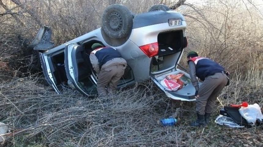K&uuml;tahya&rsquo;da Trafik Kazası: 2 Yaralı