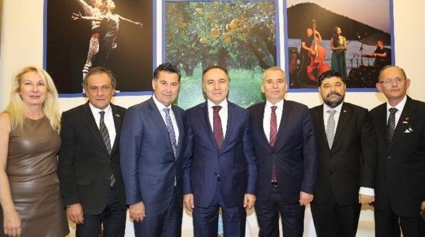 İzmir 10. Travel Turkey&rsquo;&rsquo;de Bodrum R&uuml;zgarı Esti