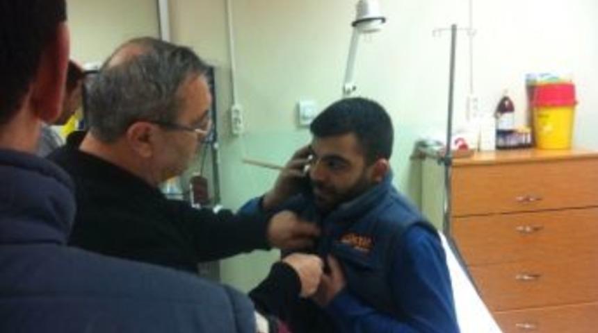 Makineden Fırlayan &Ccedil;ıta Boynuna Ok Gibi Saplandı