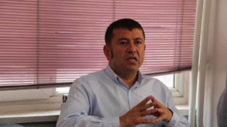 Chp'li Ağbaba'dan, 'pembe Tramb&uuml;s' Tepkisi