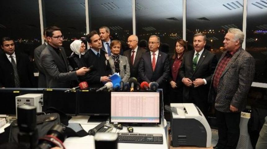 Darbe Komisyonu Atat&uuml;rk Havalimanında İncelemelerde Bulundu