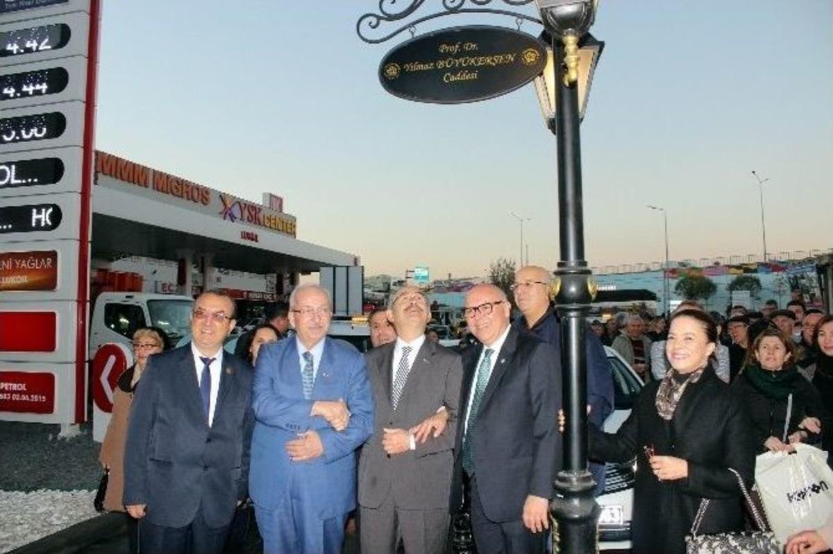 Başkan B&uuml;y&uuml;kerşen, Tekirdağ&rsquo;da Adının Verildiği Caddenin A&ccedil;ılışını Yaptı