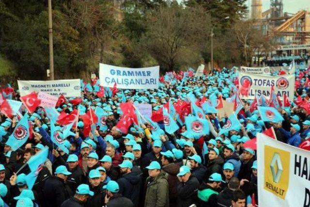 Erdemir Işçilerinden Toplu Iş Sözleşmesi Eylemi