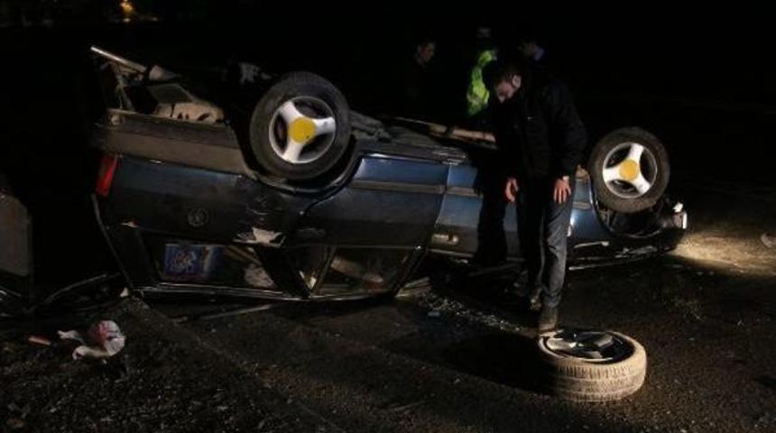 Kağıthane'de Trafik Kazası: 1'i Ağır 3 Yaralı
