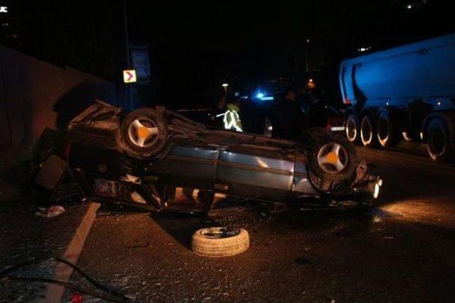 Kağıthane'de Trafik Kazası: 1'i Ağır 3 Yaralı