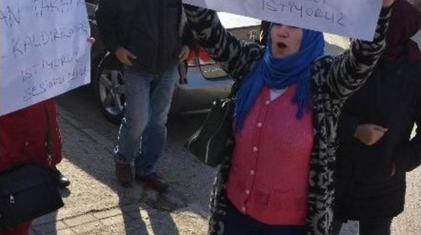 Veliler Okul &Ccedil;evresinde Uyuşturucu Ve Alkol İ&ccedil;enlere Karşı Y&uuml;r&uuml;d&uuml;