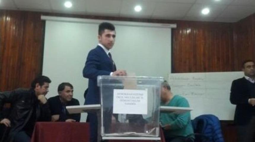 Kırşehir İl &Ouml;ğrenci Meclisi Başkanı Abd&uuml;lkadir Bı&ccedil;akcı: