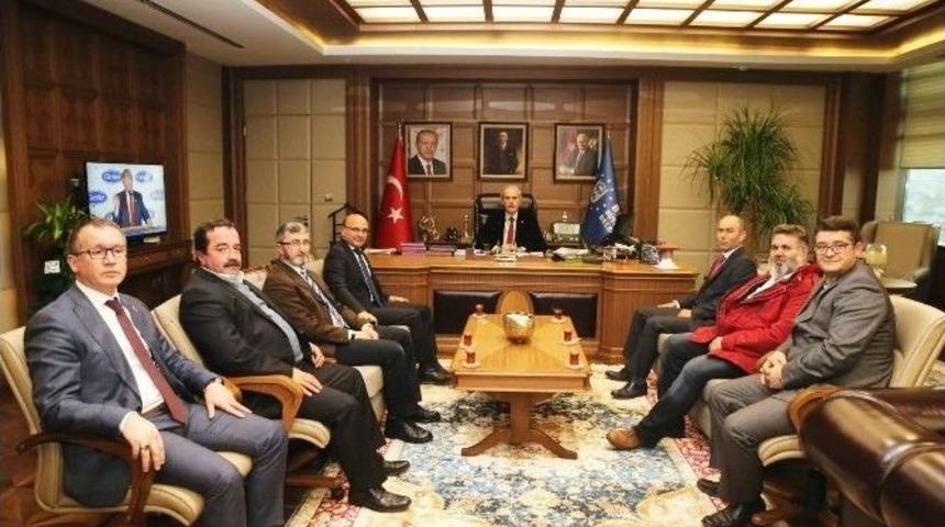 &Ccedil;i&ccedil;ek&ccedil;ilerden Bursa B&uuml;y&uuml;kşehir&rsquo;e Ziyaret