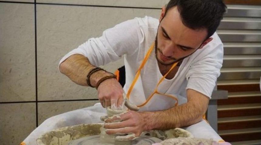 Mithat-mehmet Çanakçı Meslek Yüksekokulu El Sanatları Bölümü’nden Yılın "seramik Sergisi"