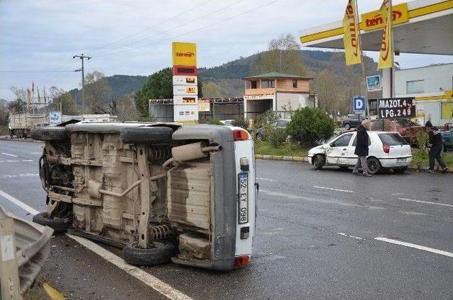 Ünye’de Kaza: 2 Yaralı