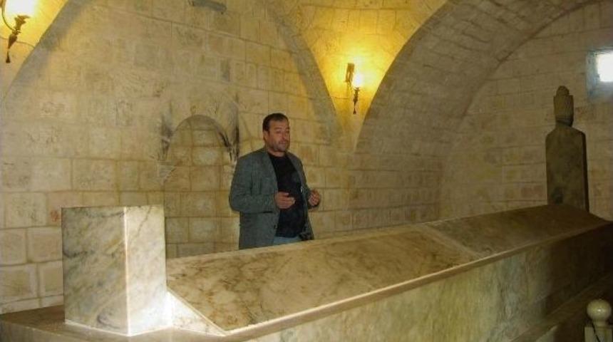 Kudeb&rsquo;den T&uuml;rbelere Restorasyon &Ccedil;alışması