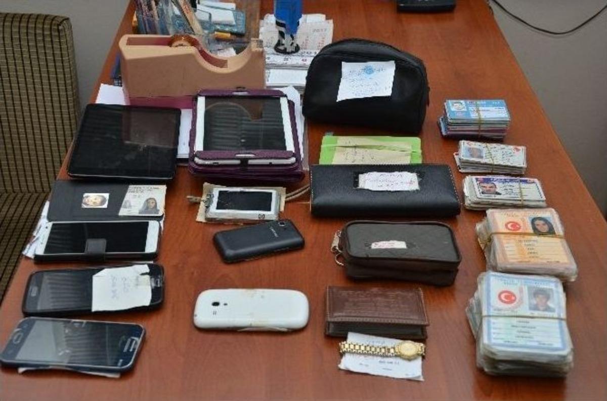 (&ouml;zel Haber) Yht&rsquo;de Unutulan Eşyalar Şaşırtıyor