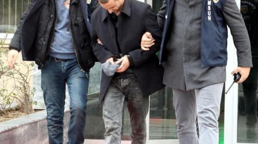 Birbirlerini Makas Ve Bı&ccedil;akla Yaraladılar