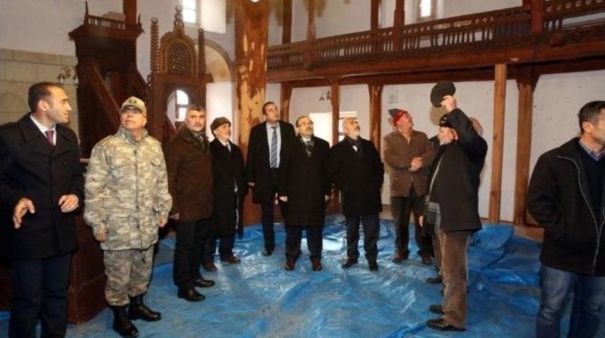 Vali İsmail Ustaoğlu, Konursu K&ouml;y&uuml;&rsquo;nde İncelemelerde Bulundu