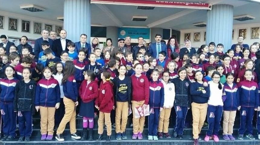 &Ouml;ğrencilerden Anlamlı Yardım