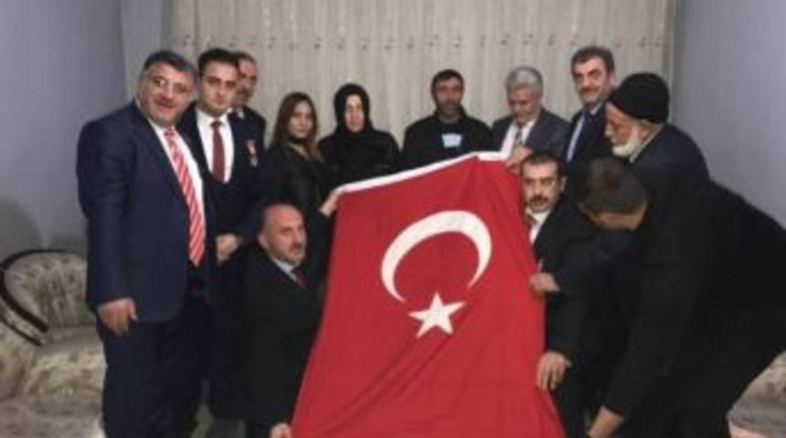 Şehit Karaca&rsquo;nın Babaocağını Ziyaret Ettiler