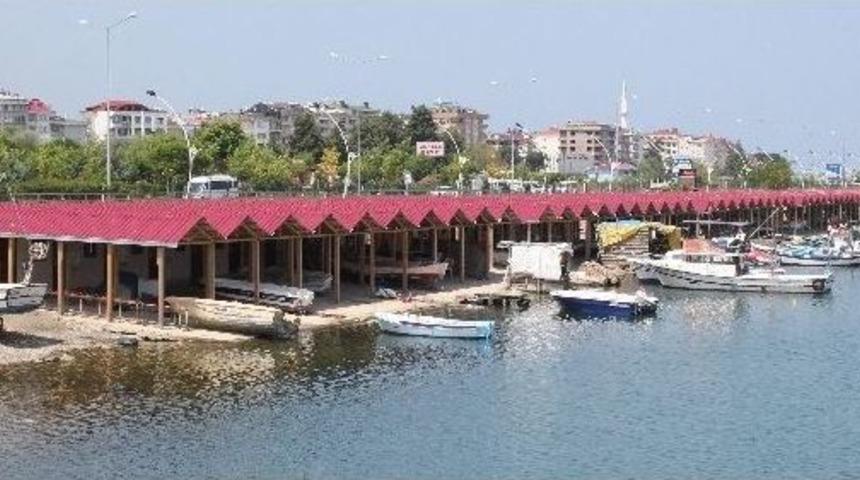 Balık&ccedil;ı Barınaklarının Sorunları İ&ccedil;in Bir Araya Geldiler