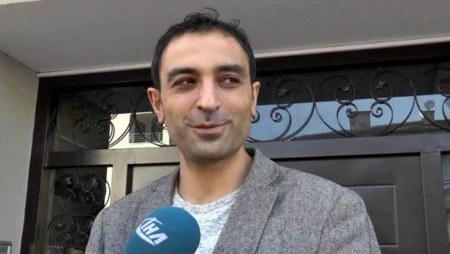 Girdiği Binadan 2 Poşet Ayakkabı &Ccedil;alan Hırsız G&uuml;venlik Kamerasında 1