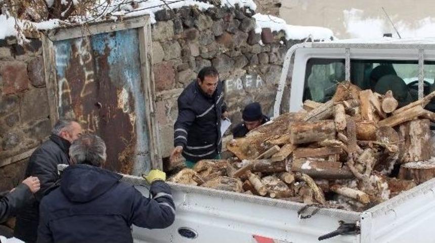 B&uuml;y&uuml;kşehir&rsquo;den Yakacak Yardımı