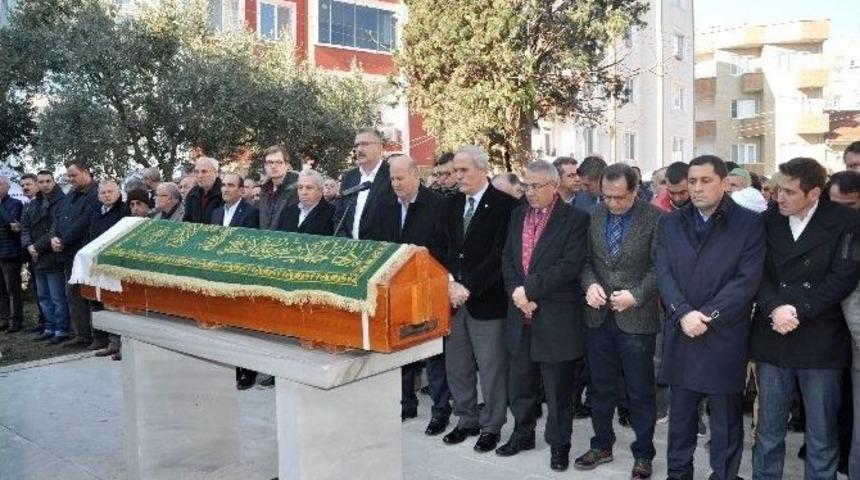 Karacabey Belediye Başkanı &Ouml;zkan&rsquo;dan Babasına Son G&ouml;rev
